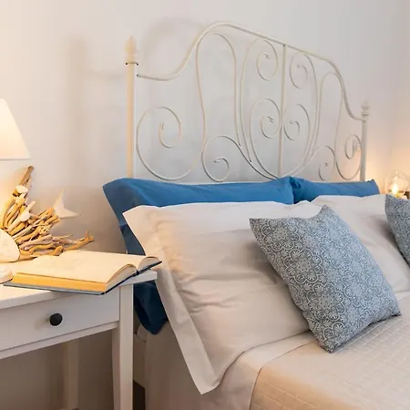 Zefiro Zona Mare E San Bartolo By Yohome Pesaro